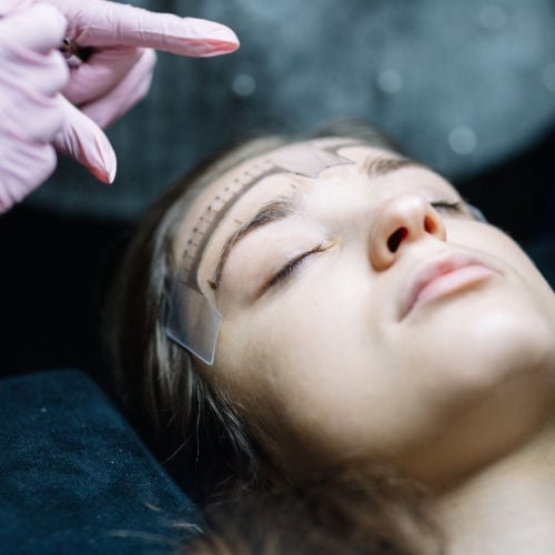 Schulungen Icon Schulungen und Seminare bei Fatima Beauty in Berlin